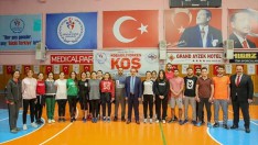 Vali Yavuz, amatör sporun sorunlarını dinledi